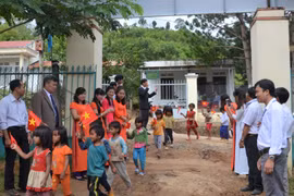 Xã vùng sâu Hà Đông mừng đón năm học mới