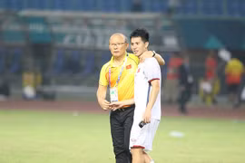 U23 Việt Nam hay U22 đá SEA Games 30: Gia hạn thầy Park, là xong!