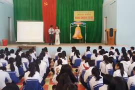 Sinh hoạt chuyên môn theo cụm trường: Hiệu quả, thiết thực