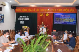 Nghiệm thu đề tài về giải pháp công nghệ thủy-lâm kết hợp chống xói mòn sông Ba