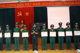 Gia Lai: Bế mạc huấn luyện chiến sĩ mới năm 2021