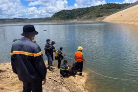 Kbang: Trượt chân xuống hồ, 1 người tử vong