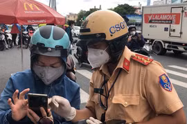 Lắng nghe thực tiễn