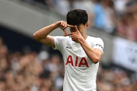 Son Heung-min tỏa sáng, Tottenham thắng Man City 1-0