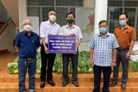 Công ty TNHH 30-4 Gia Lai tặng 200 suất quà cho người dân