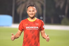 Trọng Hoàng đấu giá Huy chương vàng SEA Games được hơn 200 triệu đồng