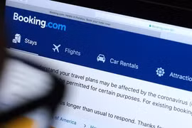 Booking.com - ''Cánh én'' trong mùa dịch bệnh Covid-19