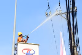 Đảm bảo an toàn lưới điện mùa mưa bão