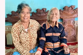 Những người mẹ anh hùng