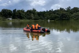 Đắk Lắk: Phát hiện thi thể người phụ nữ mang thai dưới hồ nước