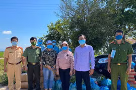 Phú Thiện: Hơn 2 tấn nhu yếu phẩm hỗ trợ người dân thôn Mơ Nai Trang