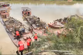 Đắk Lắk: Khởi tố Giám đốc HTX vì khai thác cát trái phép trên dòng sông Krông Nô