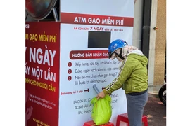 "Cây ATM gạo": Lan tỏa tình người