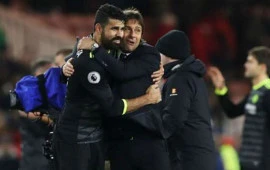 Diego Costa tỏa sáng đưa Chelsea lên ngôi đầu Premier League