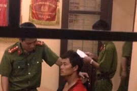 2 bé gái mất tích bị hãm hiếp, sát hại: Gia đình lên tiếng về 2 bộ xương chôn trong vườn nhà nghi phạm