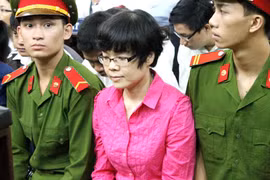 Thêm 10 sếp ngân hàng bị truy tố trong đại án Huyền Như