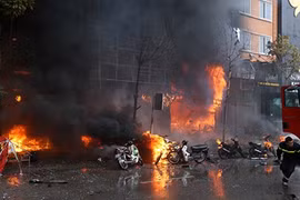 Cháy quán karaoke khiến 13 người chết do lỗi thợ hàn