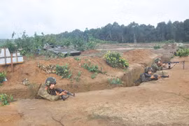 Trung đoàn 48 thi đua huấn luyện giỏi