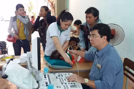 Thắp sáng hy vọng cho trẻ bị tim bẩm sinh ở Gia Lai