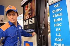 Giá xăng tăng mạnh chiều 2.4