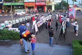 Gia Lai: Triển lãm "Điện Biên xưa-nay và chiến thắng Đak Pơ"