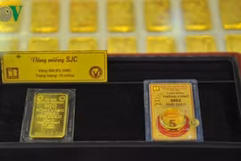 Giá vàng trong nước và thế giới cùng tăng mạnh