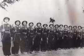 Trung đội nữ Hoa Lộc
