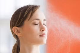 Xịt khoáng đúng cách để làn da khỏe đẹp