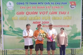 C.ty TNHH MTV Cao su Chư Pah tổ chức giải Quần vợt lần thứ nhất