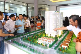 Hoàng Anh Gia Lai bỏ bất động sản, còn Quốc Cường Gia Lai?