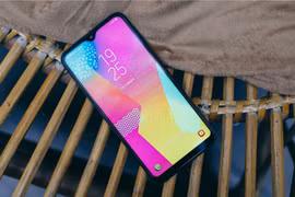 Galaxy M10 phá kỷ lục trên trang thương mại điện tử Lazada