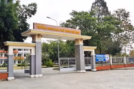 Bị điều tra, nguyên hiệu trưởng đưa hối lộ cho điều tra viên