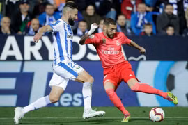 Benzema "nổ súng", Real vẫn chia điểm với Leganes