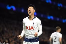 Son Heung-min tỏa sáng giúp Tottenham đánh bại Man City