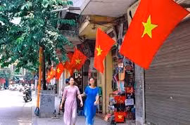 Nghỉ lễ và treo cờ Tổ quốc