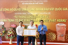 Quảng Ninh công bố quyết định công nhận hai bảo vật quốc gia
