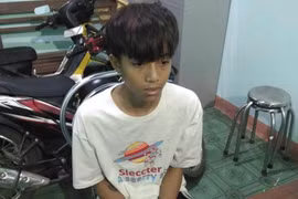 Bắt đối tượng dàn cảnh cướp điện thoại