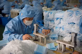 Gần 90 triệu khẩu trang Trung Quốc dỏm bị tịch thu