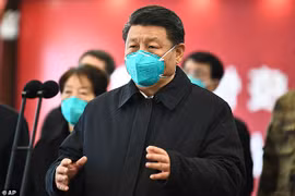 Trung Quốc cấm công ty Mỹ xuất khẩu trang, kít xét nghiệm Covid-19 về Mỹ