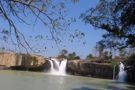 Bên dòng Sêrêpốk: 'Dị nhân' vớt xác