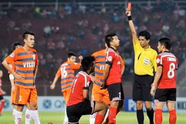 Những trùm cá độ đã tiếp cận giới cầu thủ như thế nào?