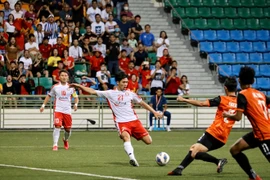 AFC Cup hoãn vô thời hạn, Công Phượng mòn mỏi chờ ra sân