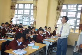 Bộ GD-ĐT giảm 1/3 số đầu điểm kiểm tra học kỳ 2 cho HS cấp II, cấp III