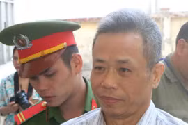 Một vụ liên quan cựu bí thư Bến Cát, khởi tố 4 vụ án