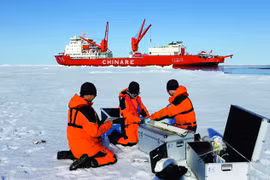 Bắc Cực 'nóng' theo cạnh tranh Nga - Trung