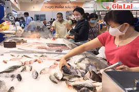 Hàng hóa tại chợ, siêu thị đầy ắp, đáp ứng đủ nhu cầu trong dân