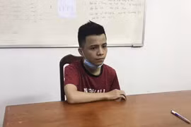 Chiếm đoạt 2 tỉ đồng bằng việc lừa bán khẩu trang, nhiệt kế qua mạng