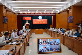 Thành ủy ra thông báo Hội nghị lần thứ 40 Ban Chấp hành Đảng bộ TP HCM khóa X