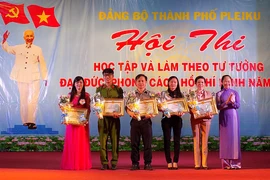 Bế mạc Hội thi học tập và làm theo tấm gương đạo đức Hồ Chí Minh