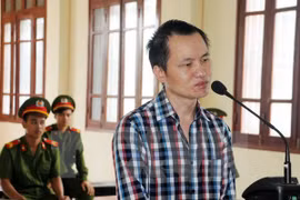 Tuyên án tử hình đối tượng giả phóng viên vận chuyển heroin